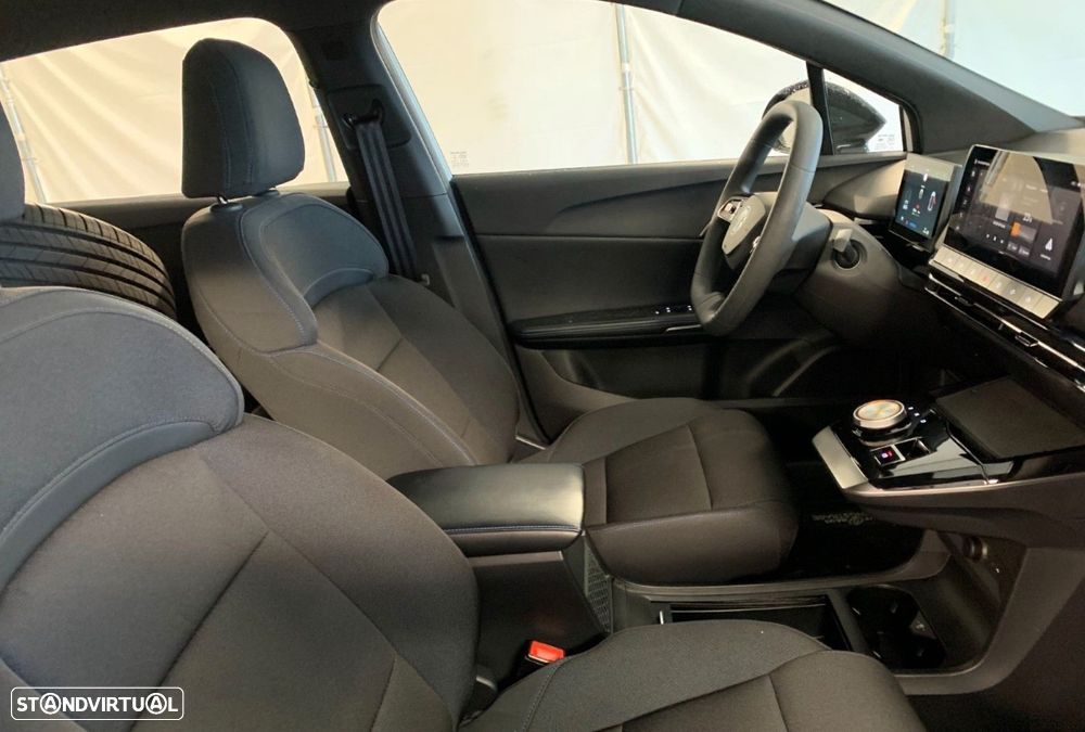 MG MG4 4 Standard - 5