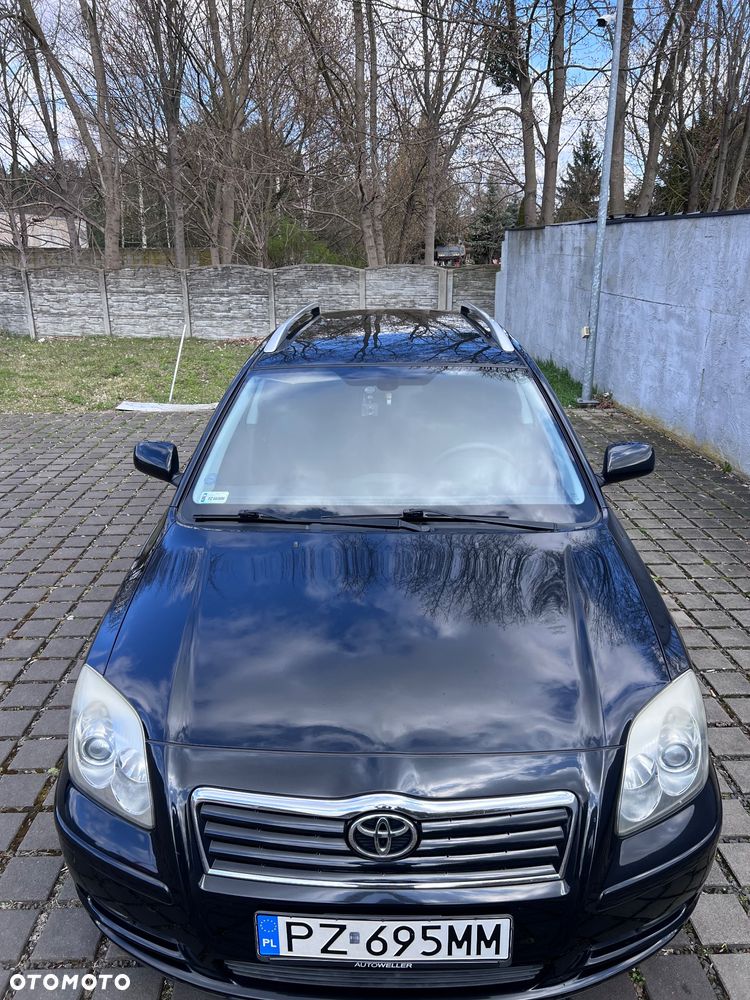 Toyota Avensis 1.8 VVT-i Sol - 11