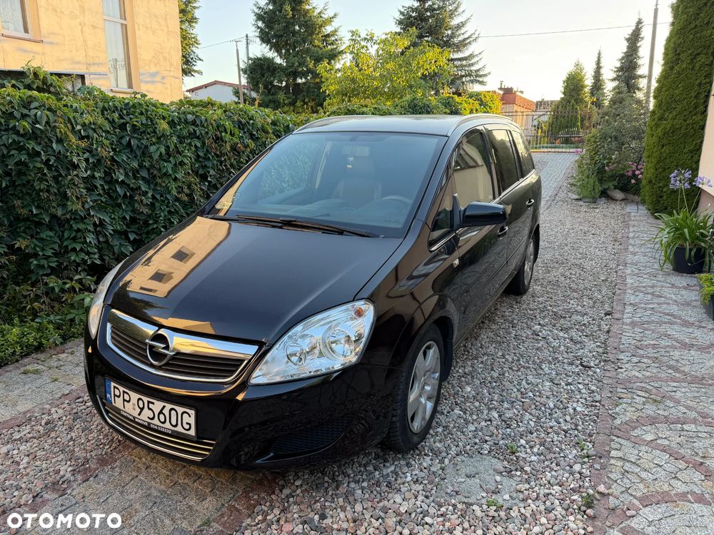 Opel Zafira 1.9 CDTI Essentia - 3