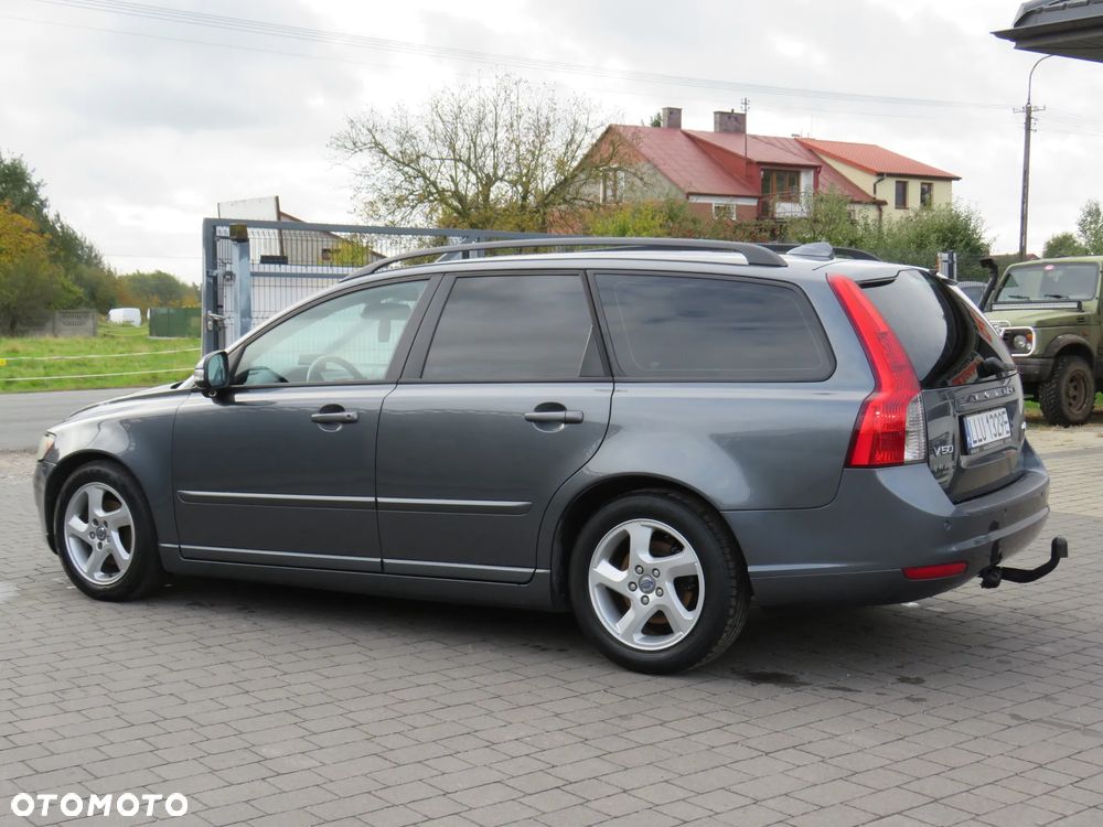 Volvo V50 D2 Momentum Start-Stop - 18