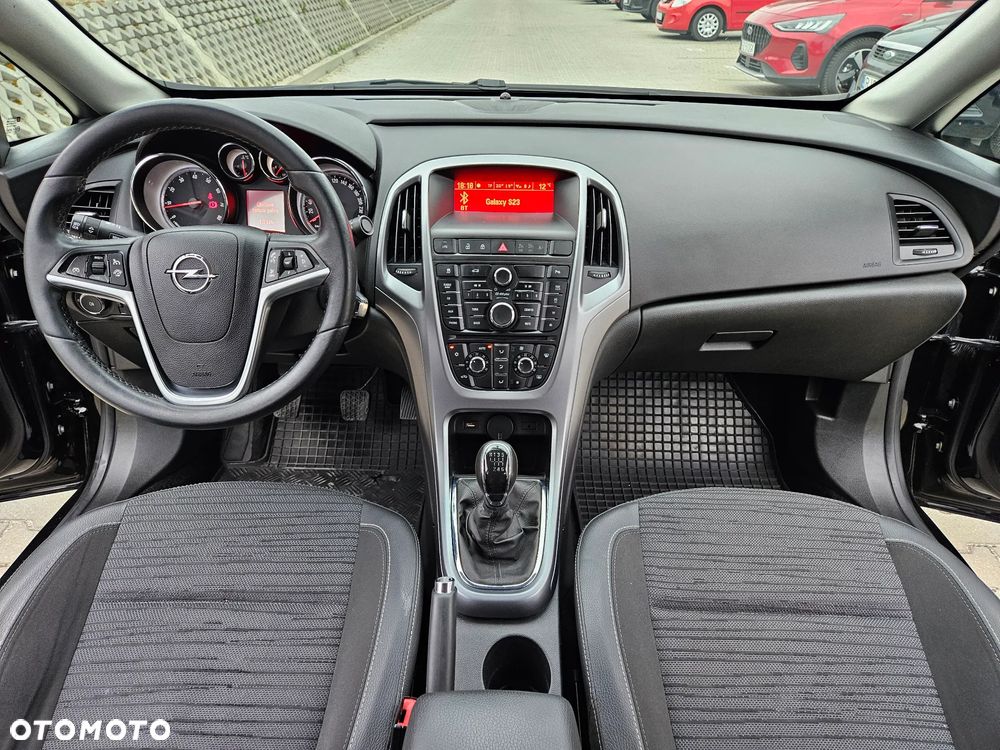 Opel Astra 1.4 T EU6 - 9