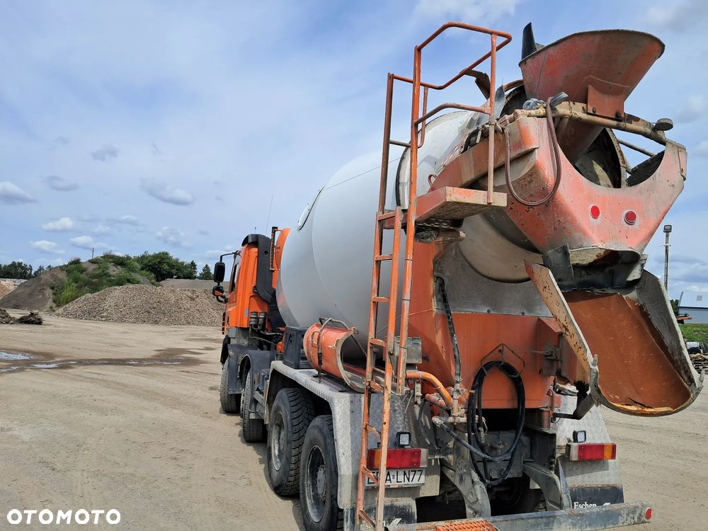 DAF CF - 8