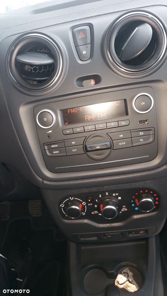 Dacia Lodgy 1.3 TCe SL Celebration S&S - 10