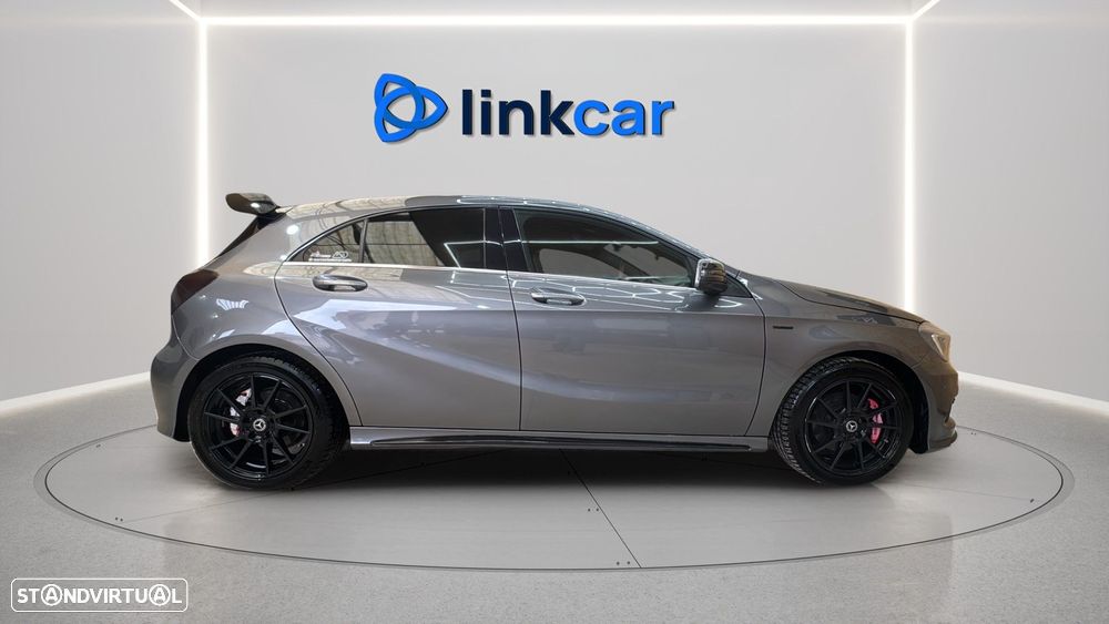 Mercedes-Benz A 200 d AMG Line - 5