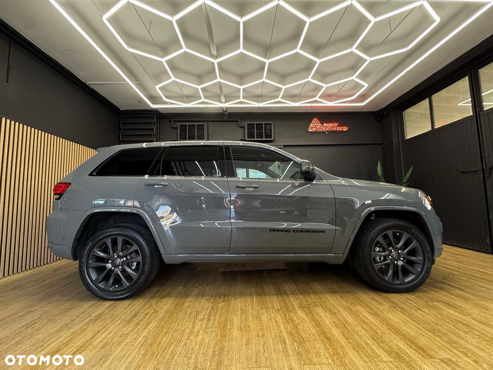 Jeep Grand Cherokee - 5
