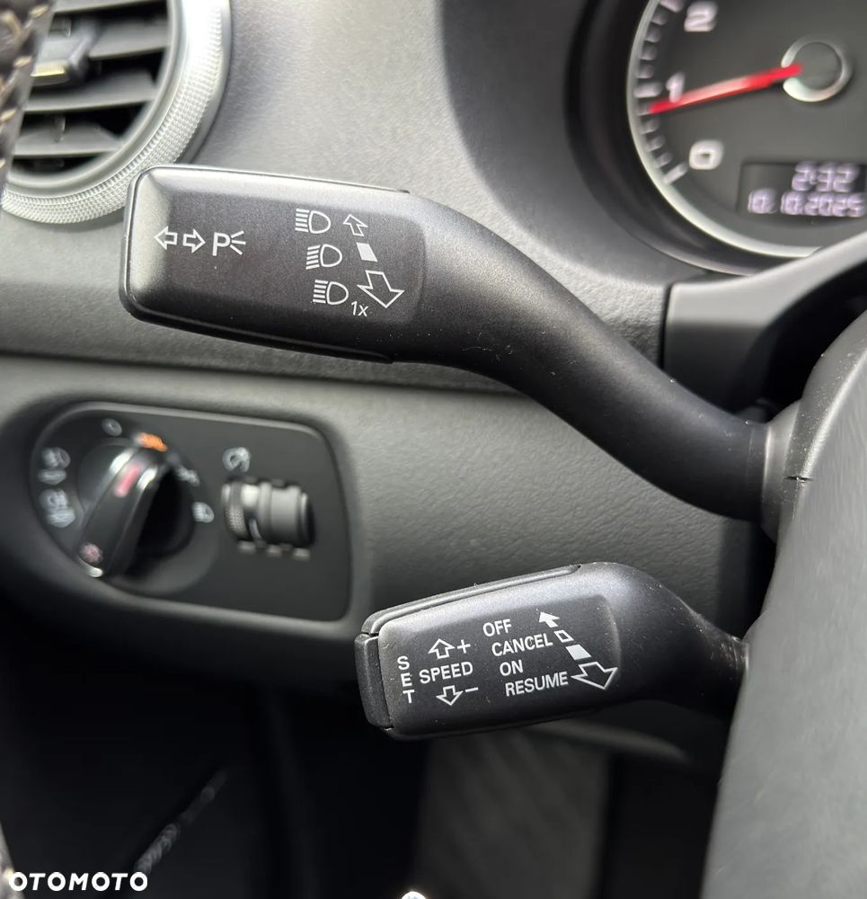 Audi A3 Sportback 2.0 TFSI (DSG) S tronic S line Sportpaket plus - 23