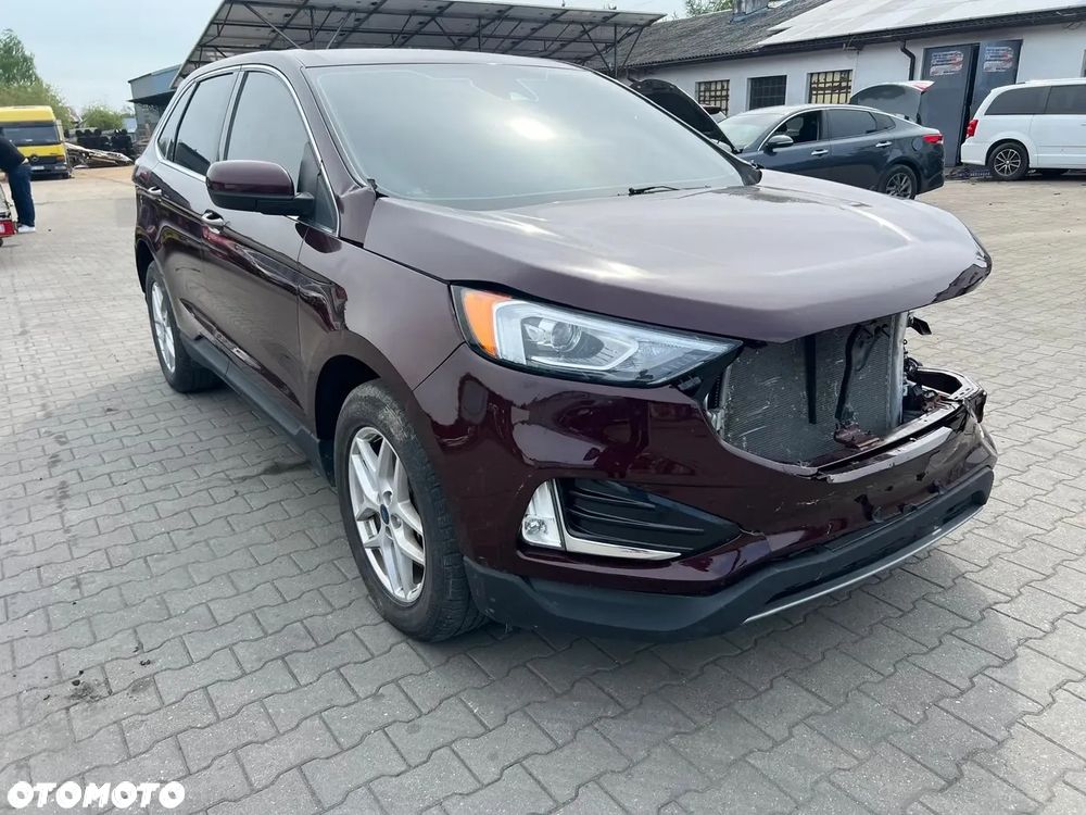 Ford Edge - 4