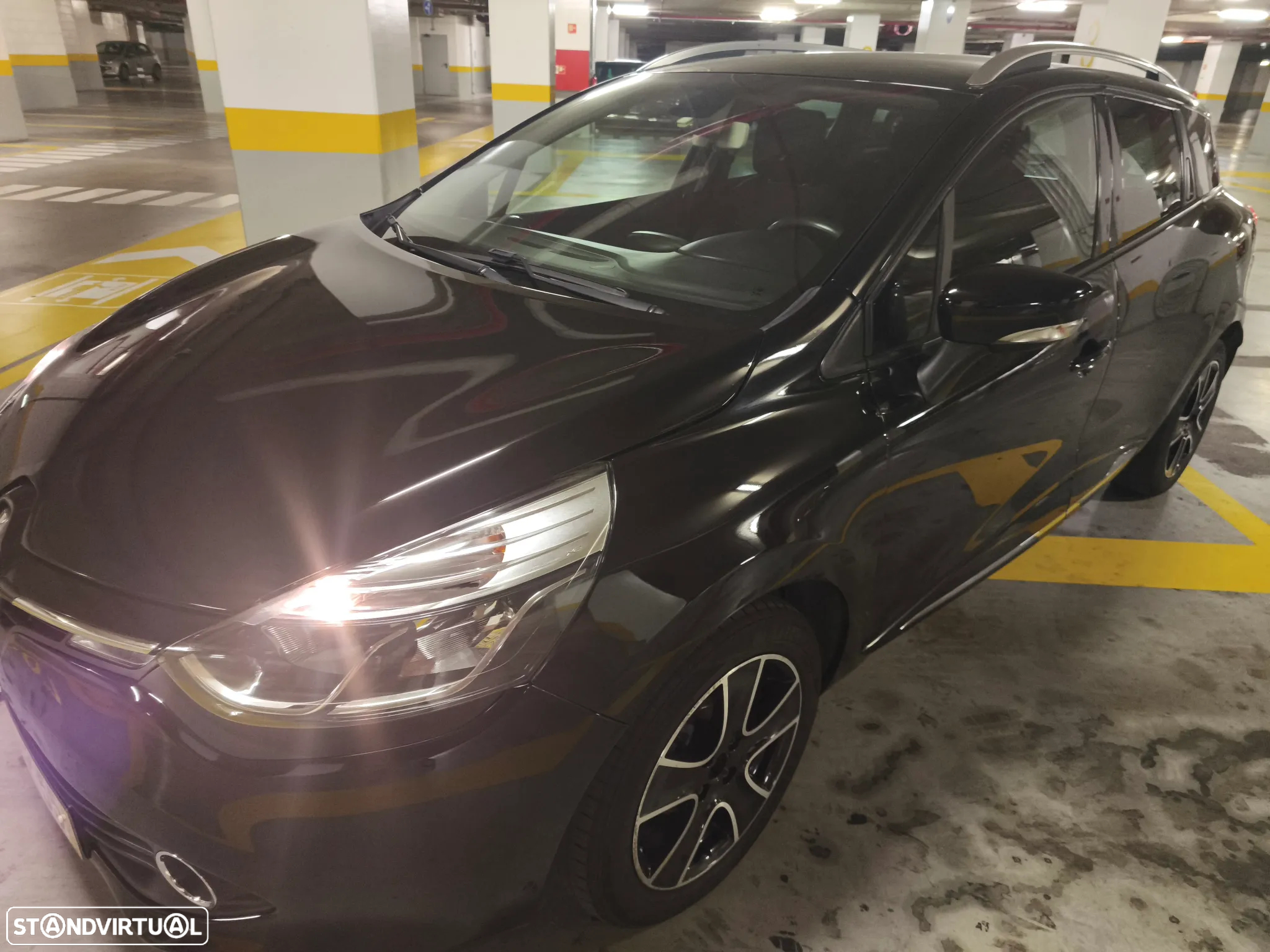 Renault Clio Sport Tourer 0.9 TCE Dynamique S - 23
