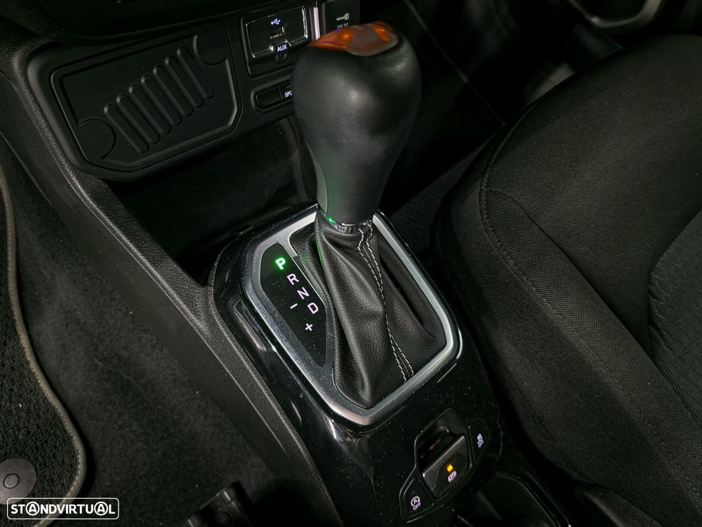 Jeep Renegade 1.3 T 80º Aniversário DCT - 17