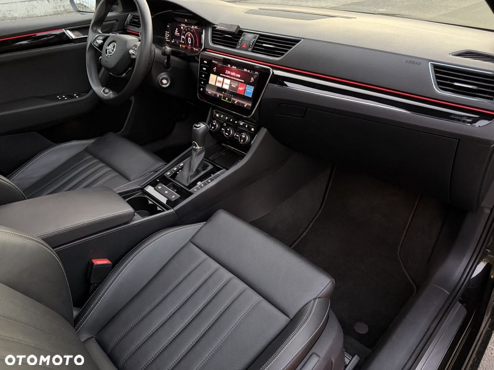 Skoda Superb 2.0 TDI SCR 4x4 L&K DSG - 19