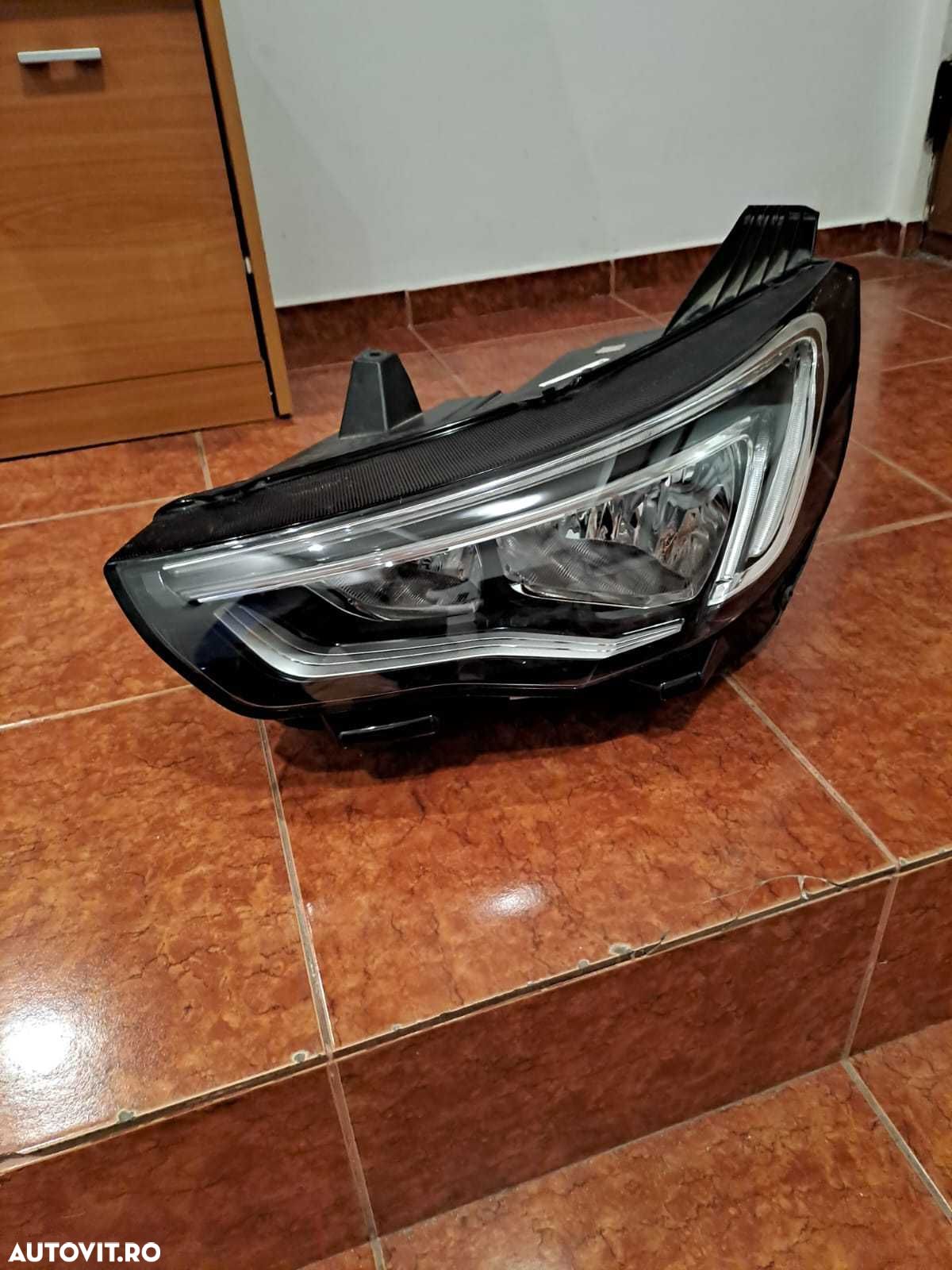 Far stanga original Led Opel Grandland X an 2017-2021 cod YP00015780 - 1
