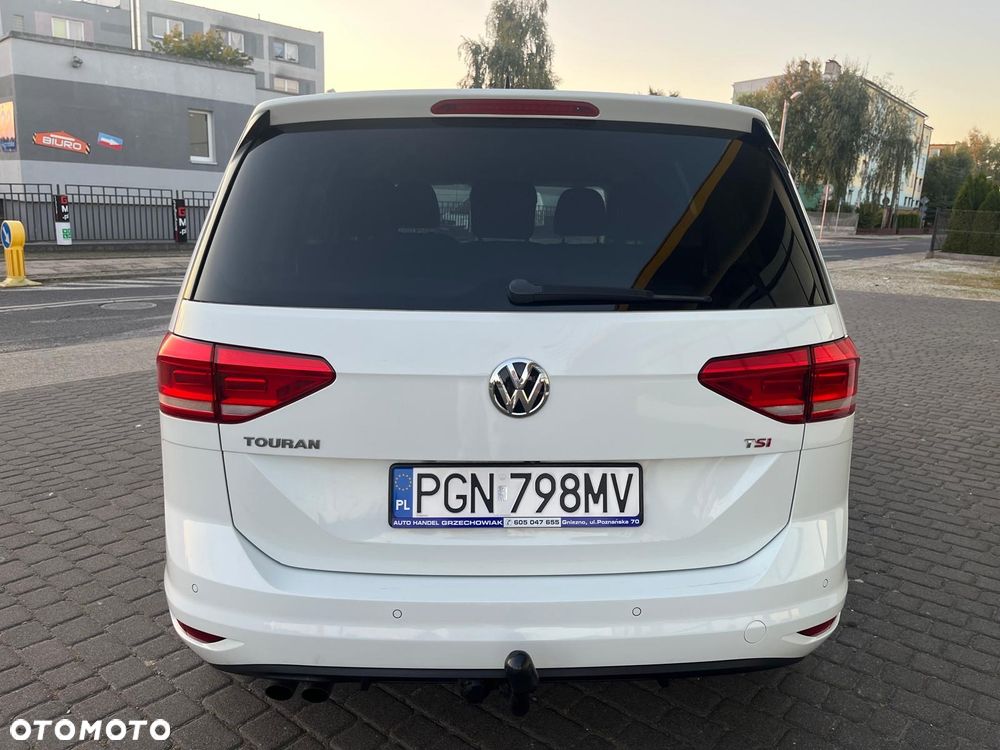 Volkswagen Touran 1.4 TSI (BlueMotion Technology) DSG Highline - 6