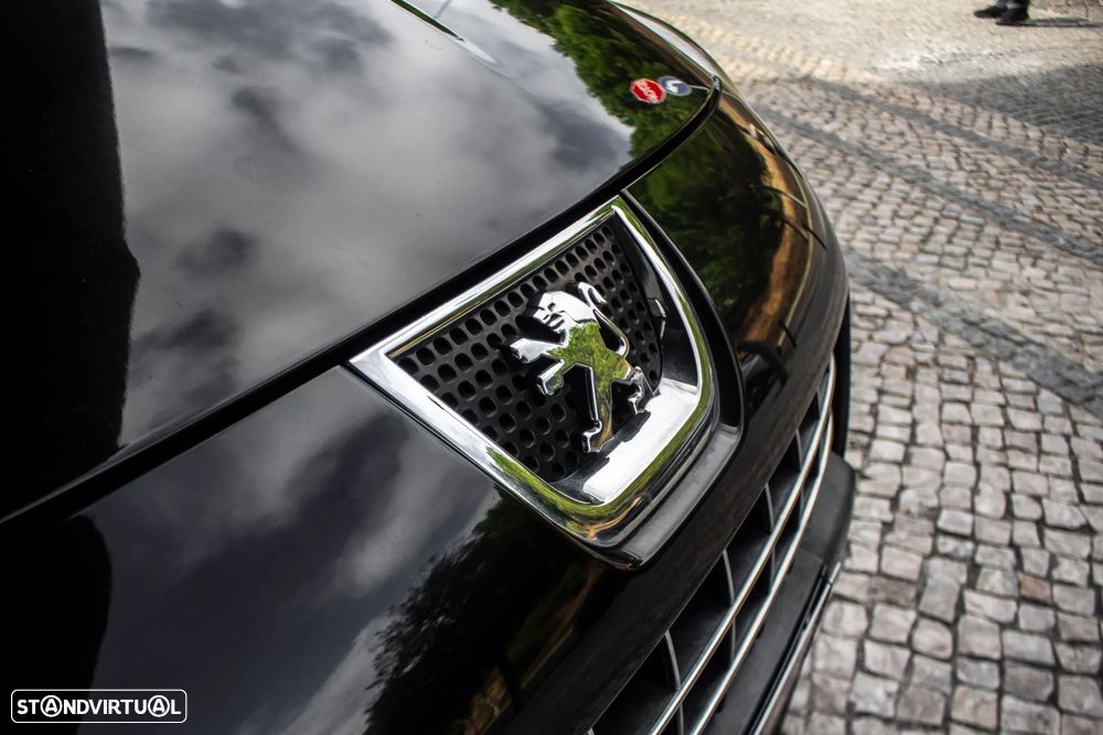 Peugeot 3008 1.6 HDi Executive - 4