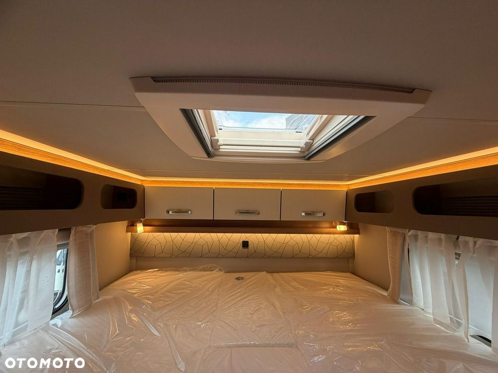 Weinsberg CaraCompact Suite MB 640 MEG - 24