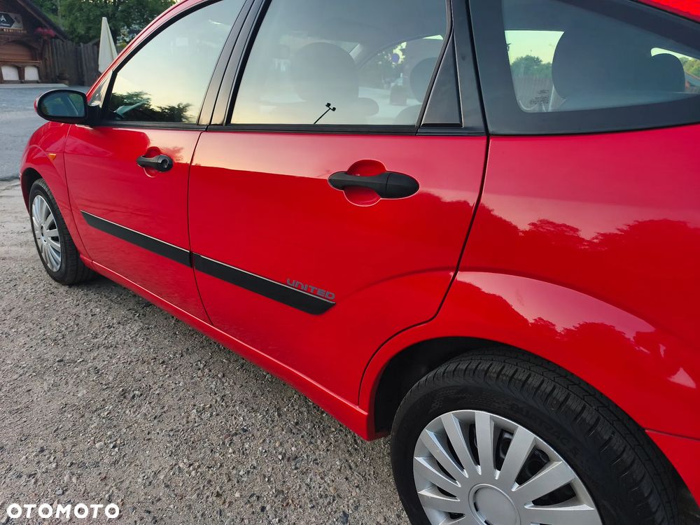 Ford Focus - 15