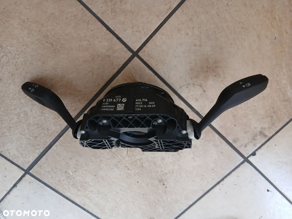 Manetki przełączniki pod kierownicę BMW F11 9319477 - 2