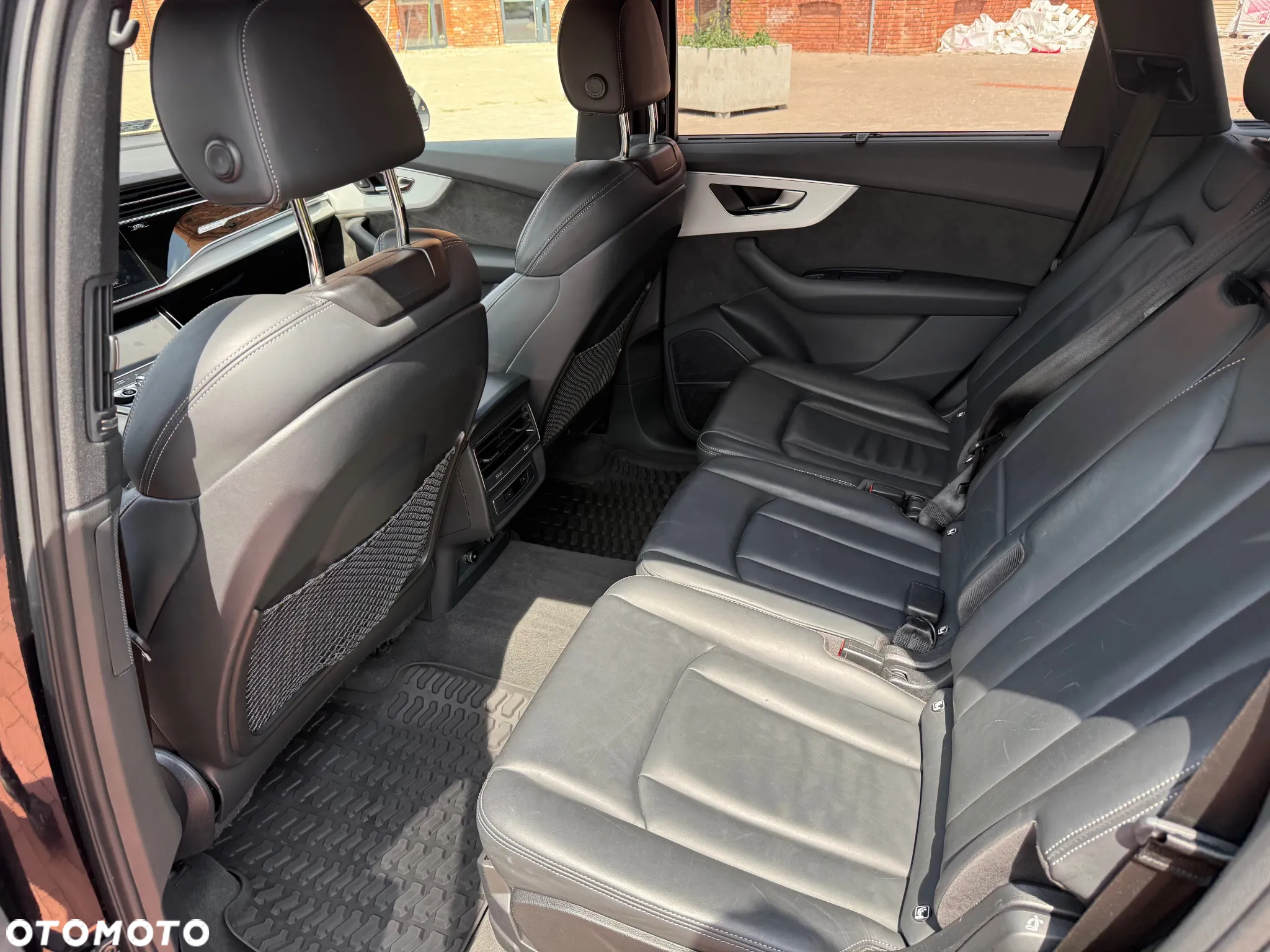 Audi Q7 55 TFSI e Quattro S Line Tiptr - 14