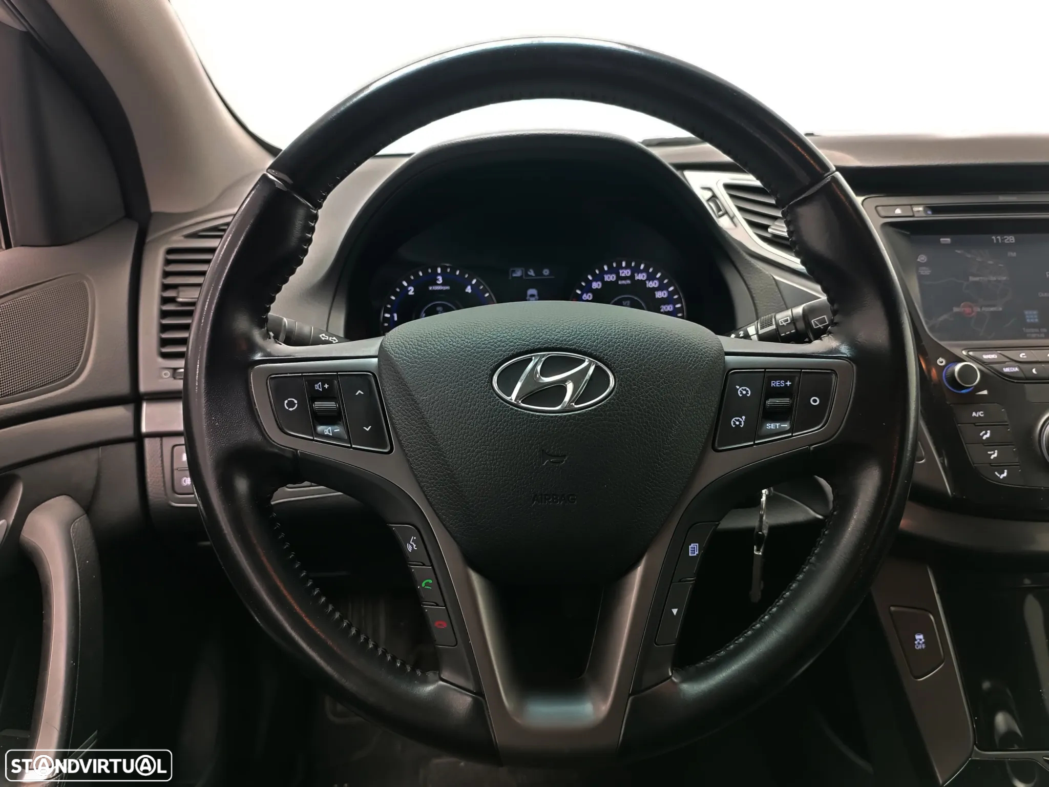 Hyundai i40 SW 1.7 CRDi Blue Comfort - 11