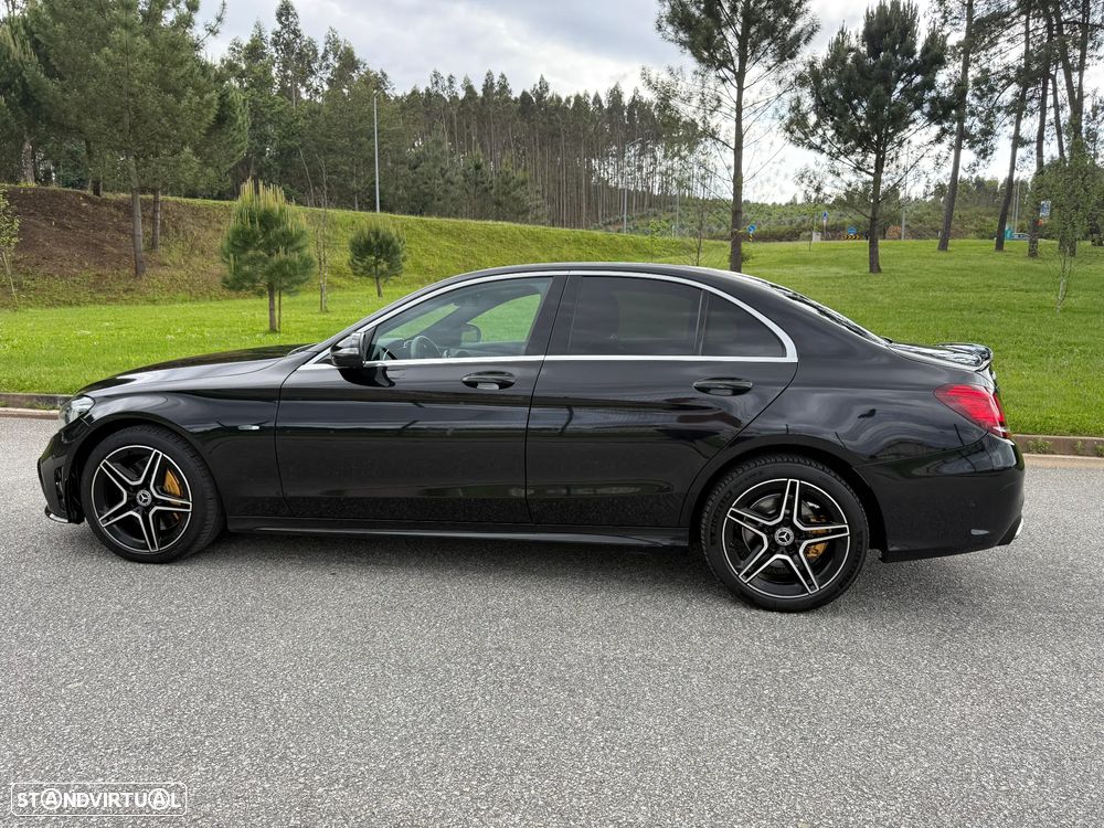 Mercedes-Benz C 300 de AMG Line - 18