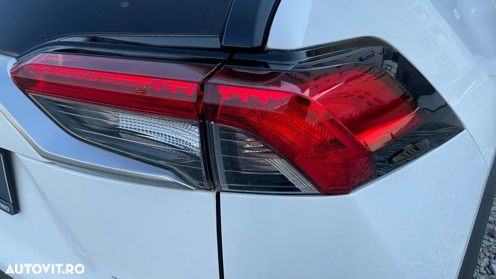 Toyota RAV4 2.5 VVT-iE 4x4 Luxury - 14