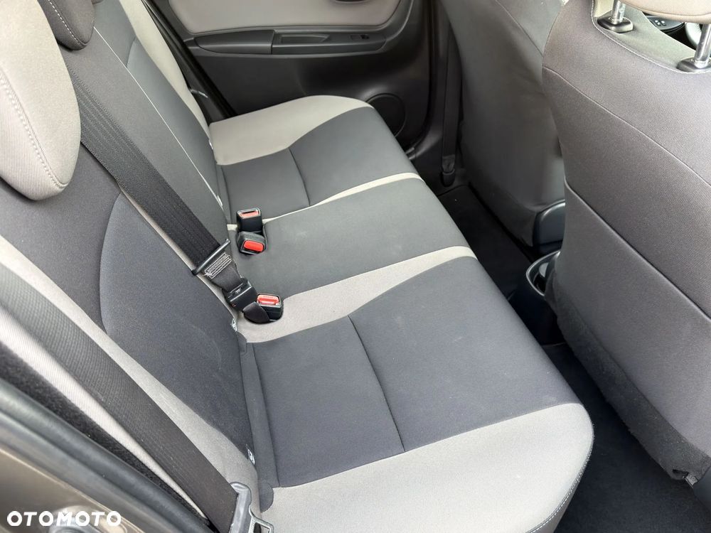 Toyota Yaris 1.5 Selection - 8