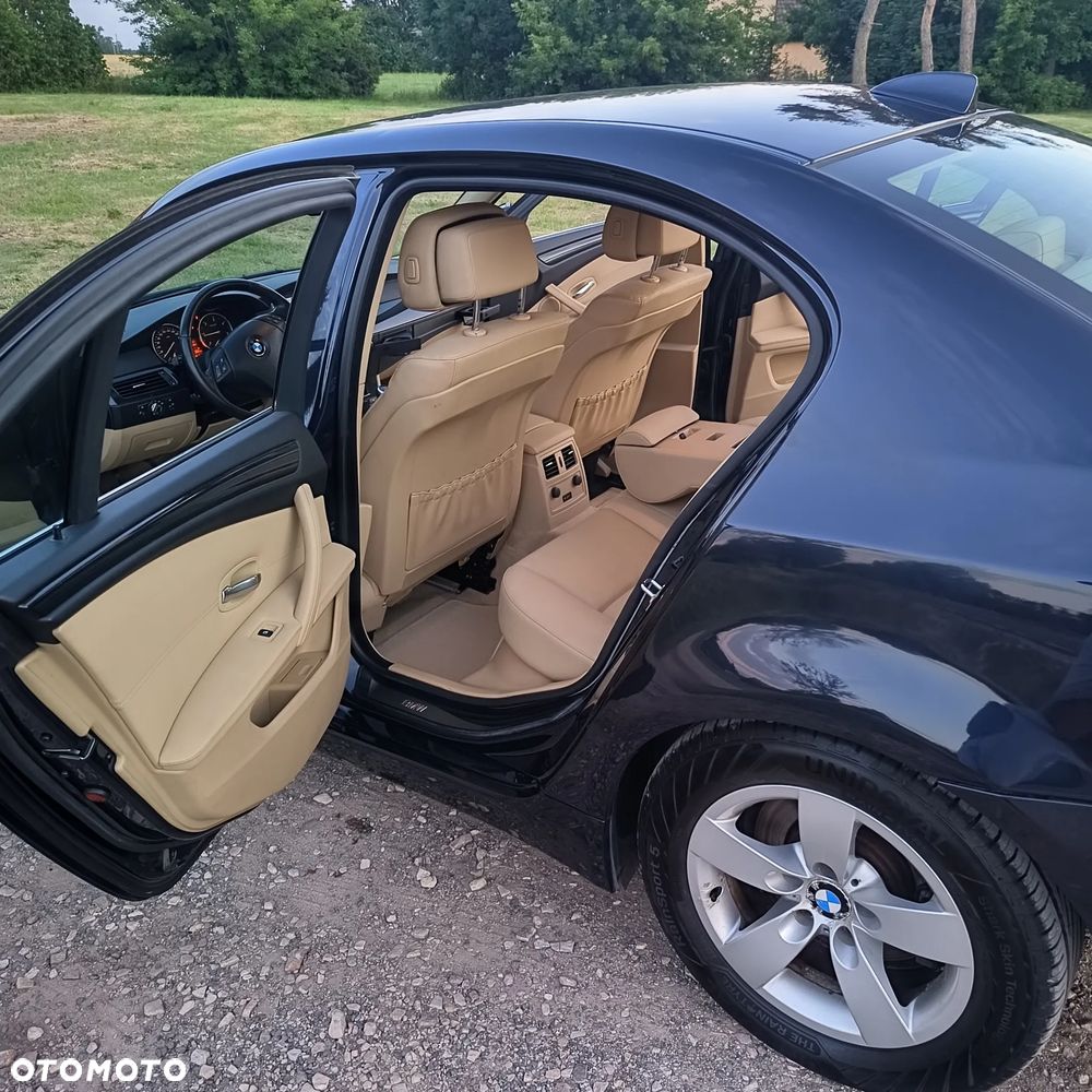 BMW Seria 5 520d Special Edition - 28