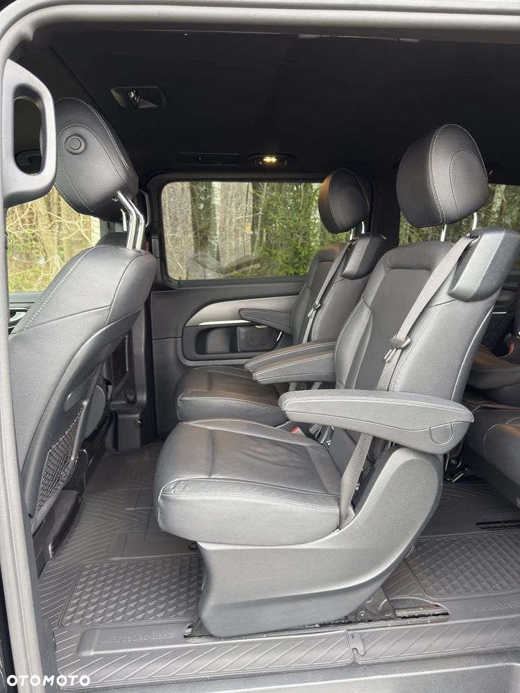 Mercedes-Benz Klasa V 300 d kompakt 4Matic 9G-TRONIC Style - 27