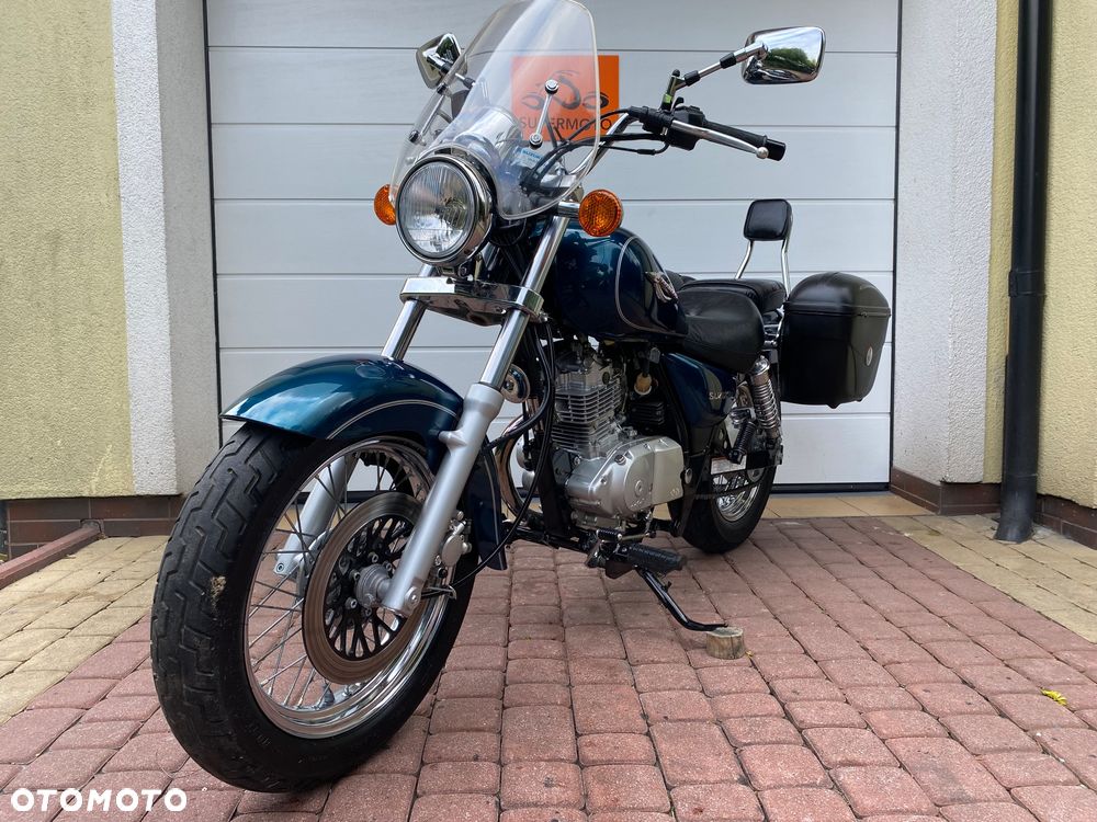 Suzuki Marauder - 3