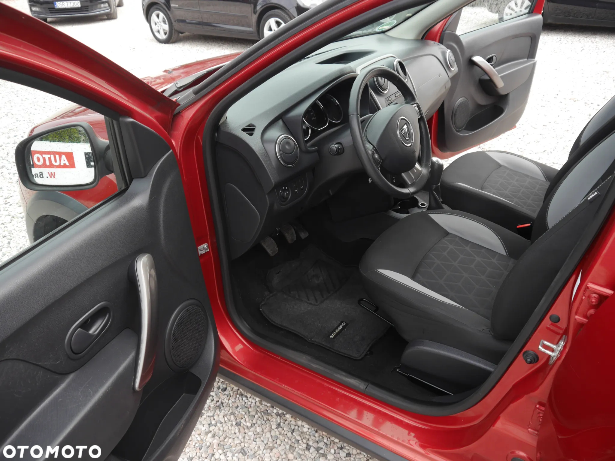 Dacia Sandero Stepway 1.5 dCi Laureate - 5
