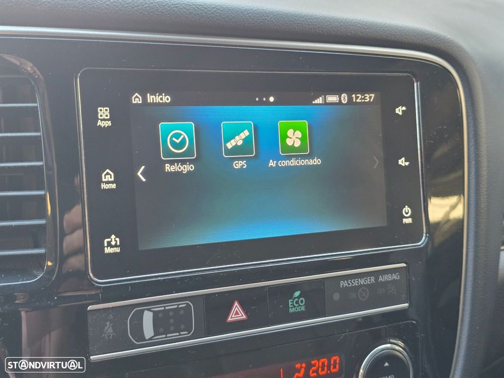 Mitsubishi Outlander - 30