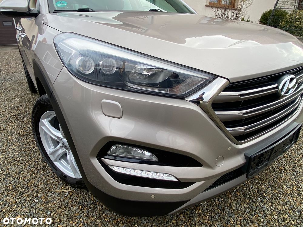 Hyundai Tucson 2.0 CRDI 4WD Premium - 25