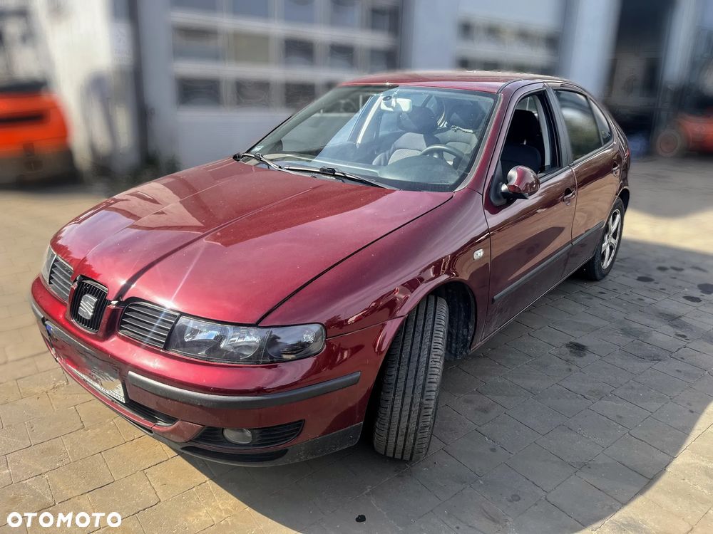 Seat Leon 1,6 16 105 koni 2003 na części