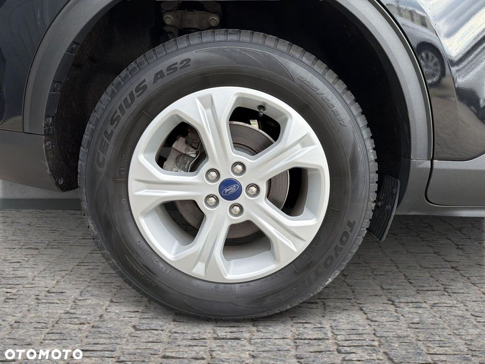 Ford Kuga - 19