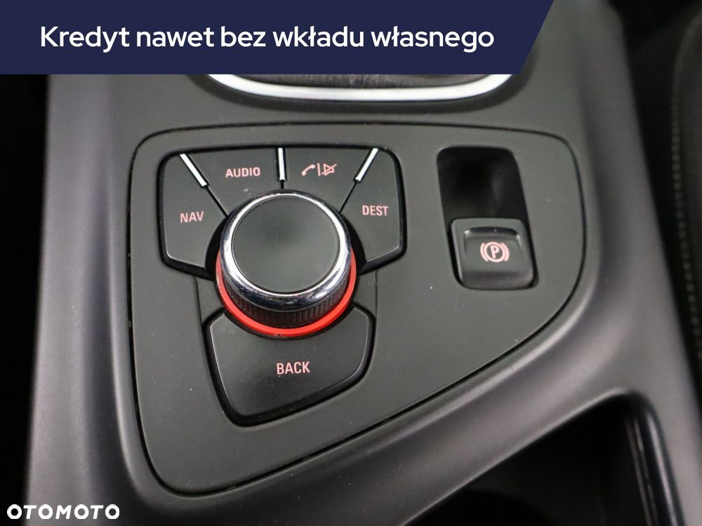 Opel Insignia - 19