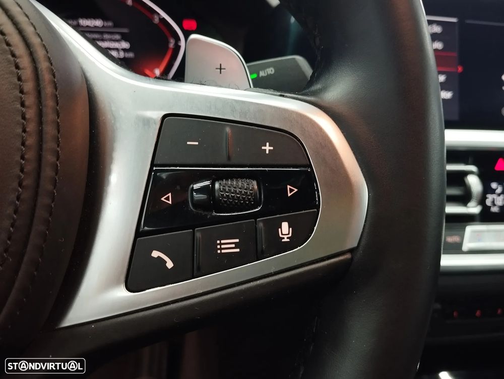 BMW 420 d Desportiva M Auto - 32