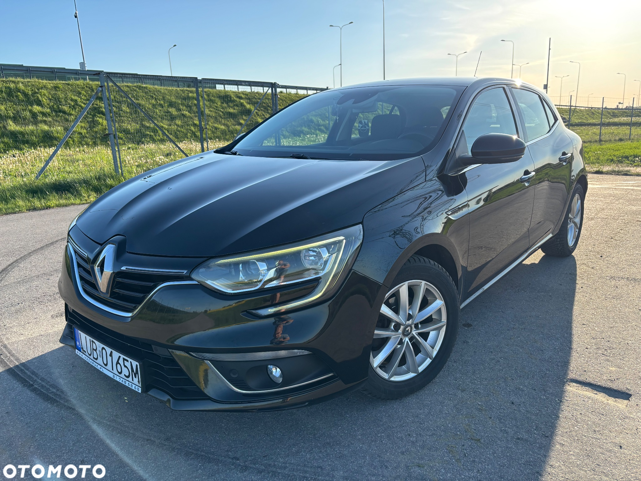 Renault Megane 1.2 Energy TCe Limited - 7