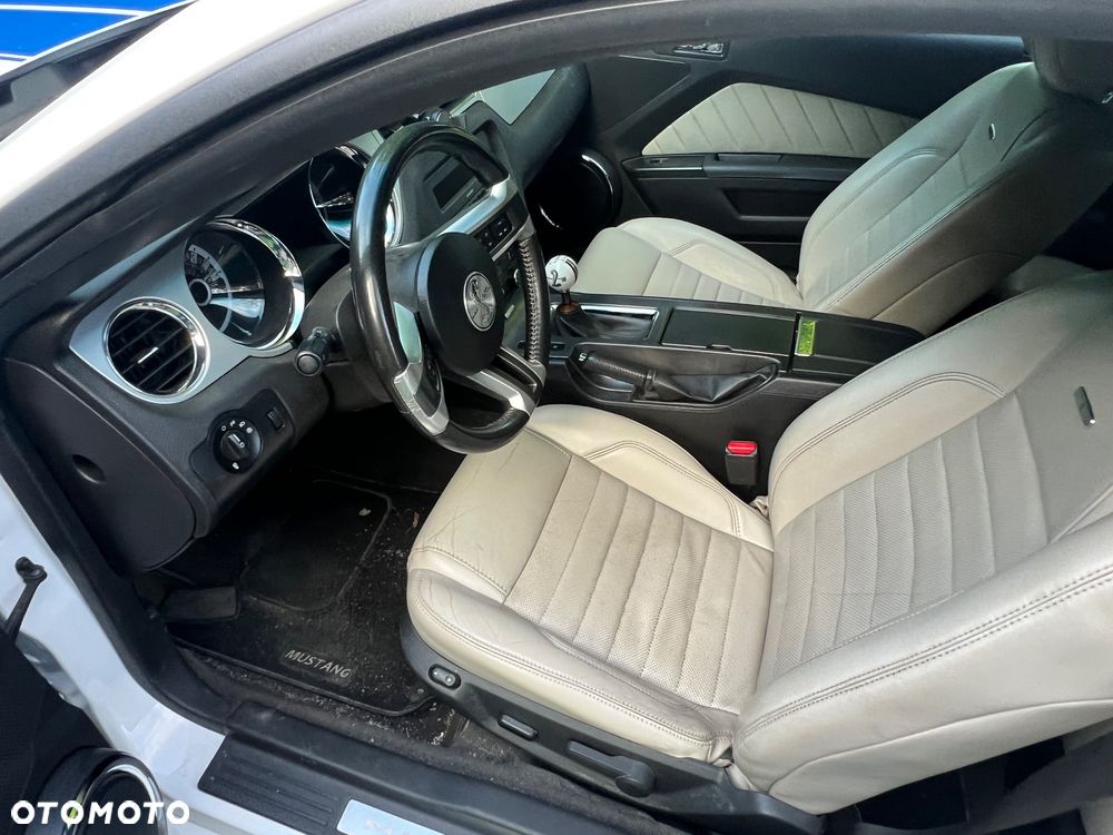 Ford Mustang 5.0 V8 GT Premium - 12