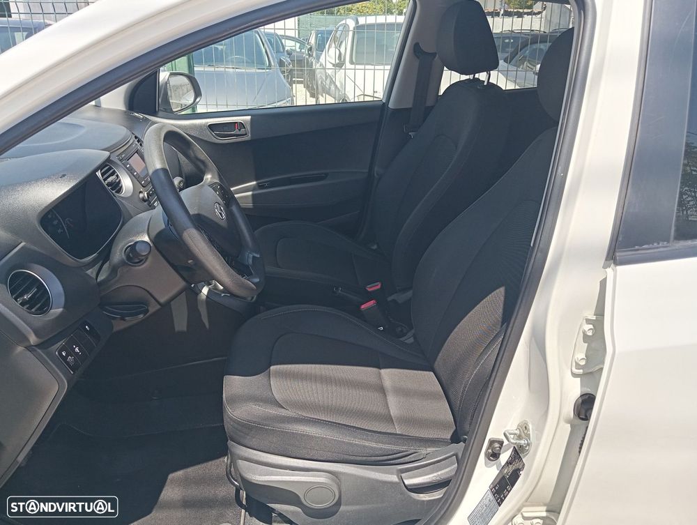 Hyundai i10 1.0 Urban - 7