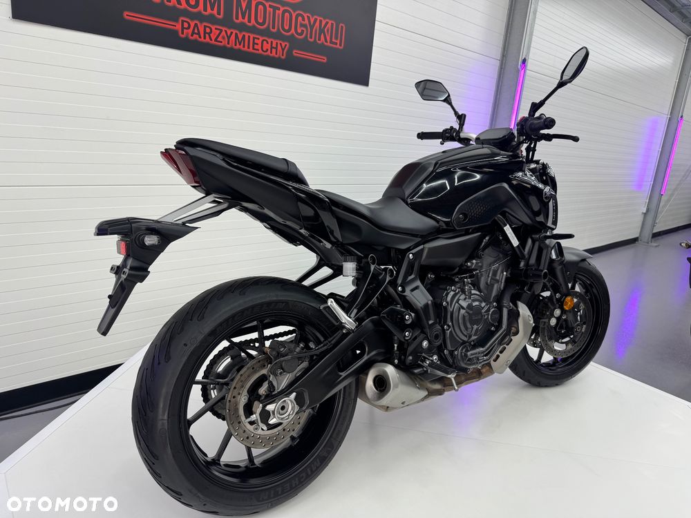 Yamaha MT - 3