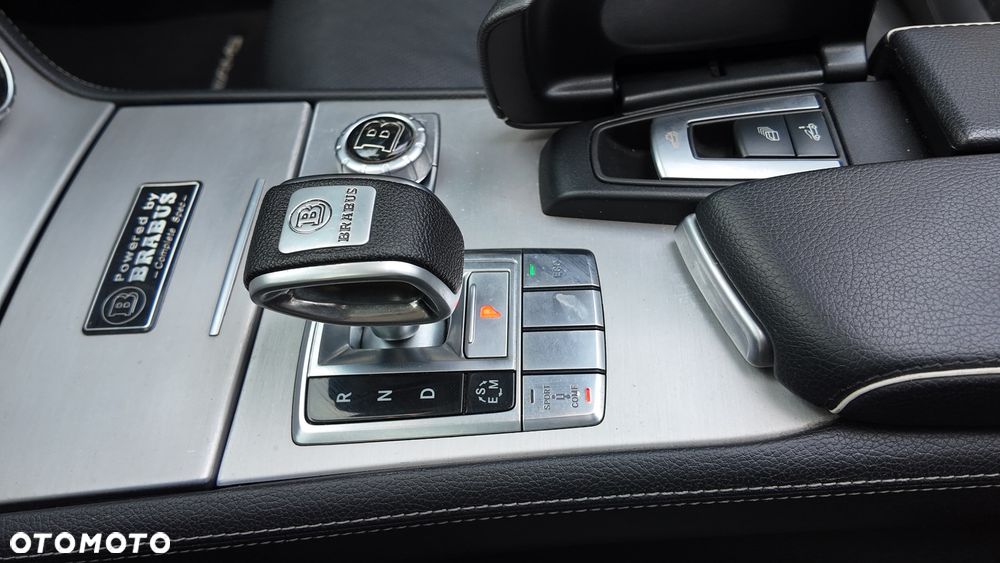 Mercedes-Benz SL - 21