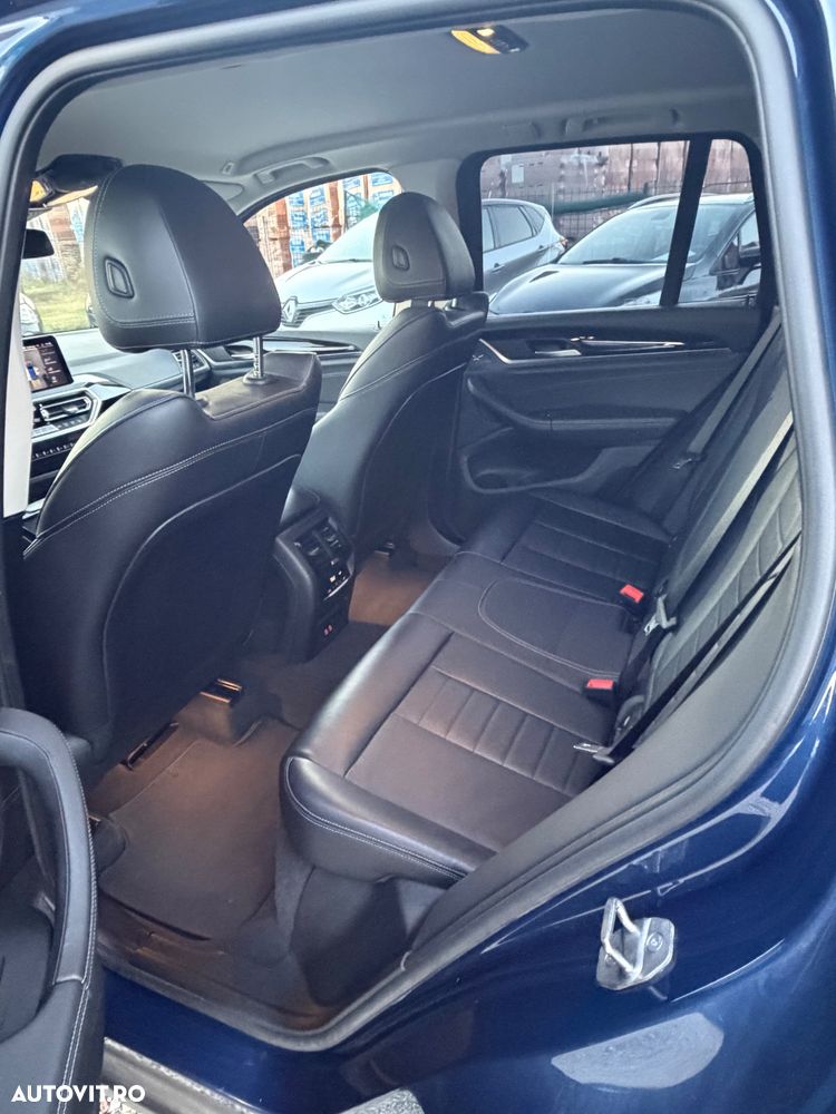 BMW X3 sDrive18d AT MHEV - 36
