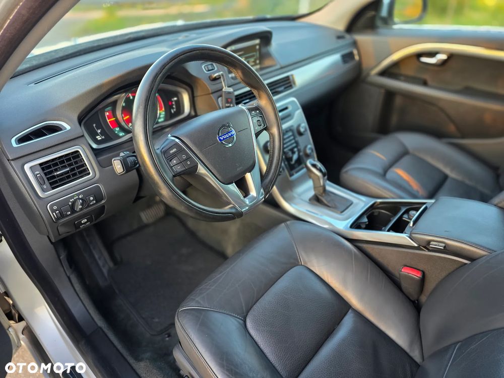 Volvo V70 D5 AWD Dynamic Summum - 6