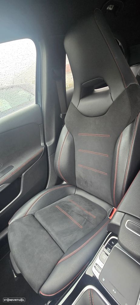 Mercedes-Benz A 200 AMG Line - 15