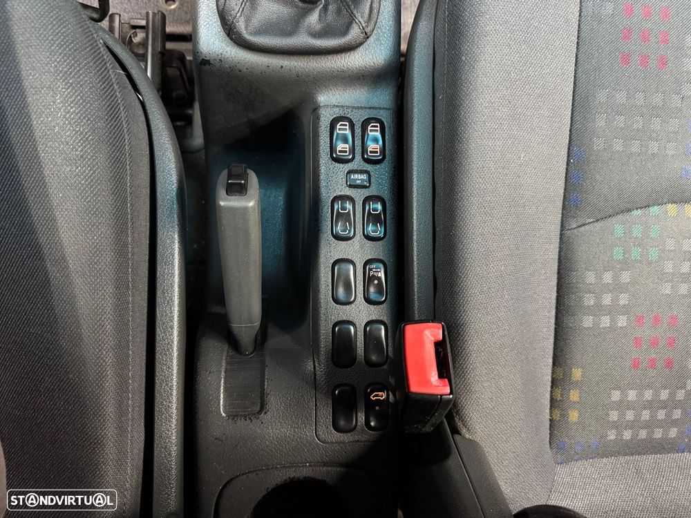 Mercedes-Benz Vaneo 1.7 CDi Family - 23