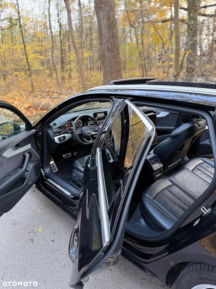 Audi A4 Avant 2.0 TDI Quattro S tronic - 12