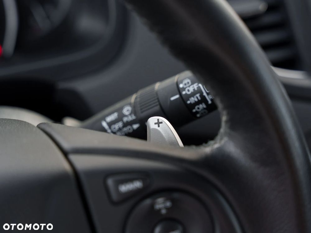 Honda CR-V 2.0i-VTEC 4WD Automatik Elegance - 28