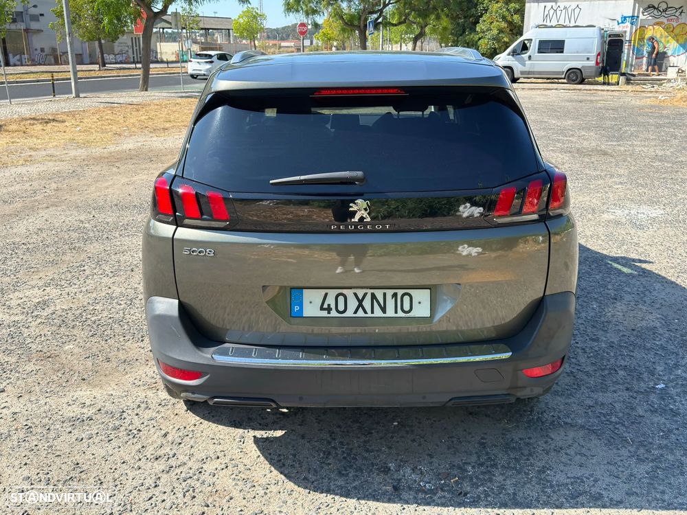 Peugeot 5008 - 7