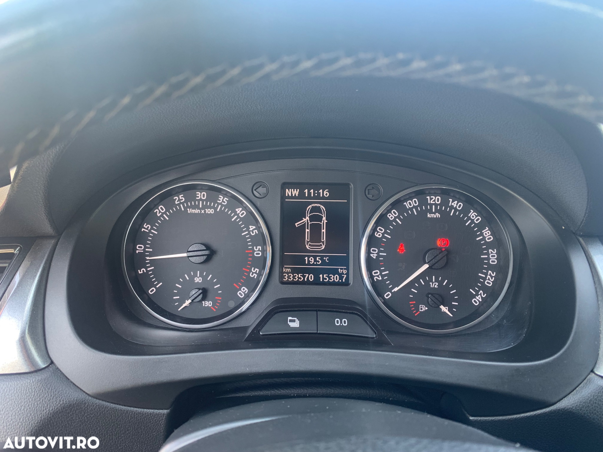 Skoda RAPID Spaceback 1.6 TDI Active - 6