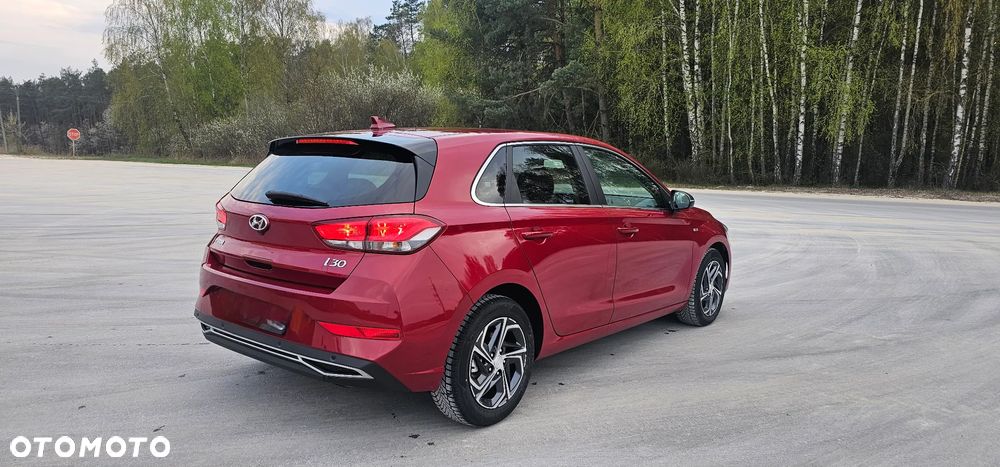 Hyundai i30 1.5 T-GDI 48V Smart - 8