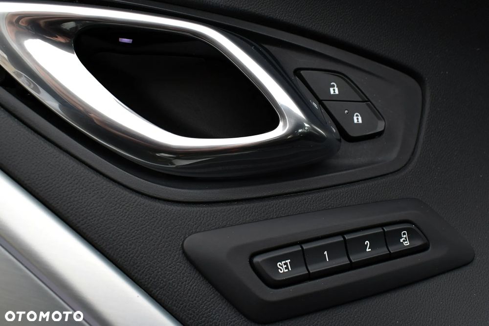 Chevrolet Camaro - 19